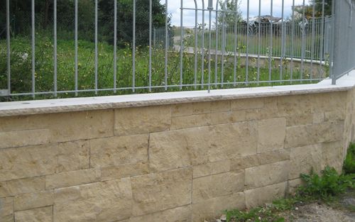 Jura Tosca Spaltmauerwerk